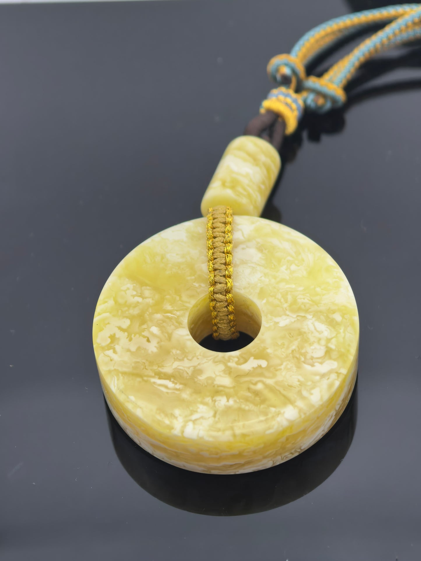 He Shi Bi - shaped Pendant